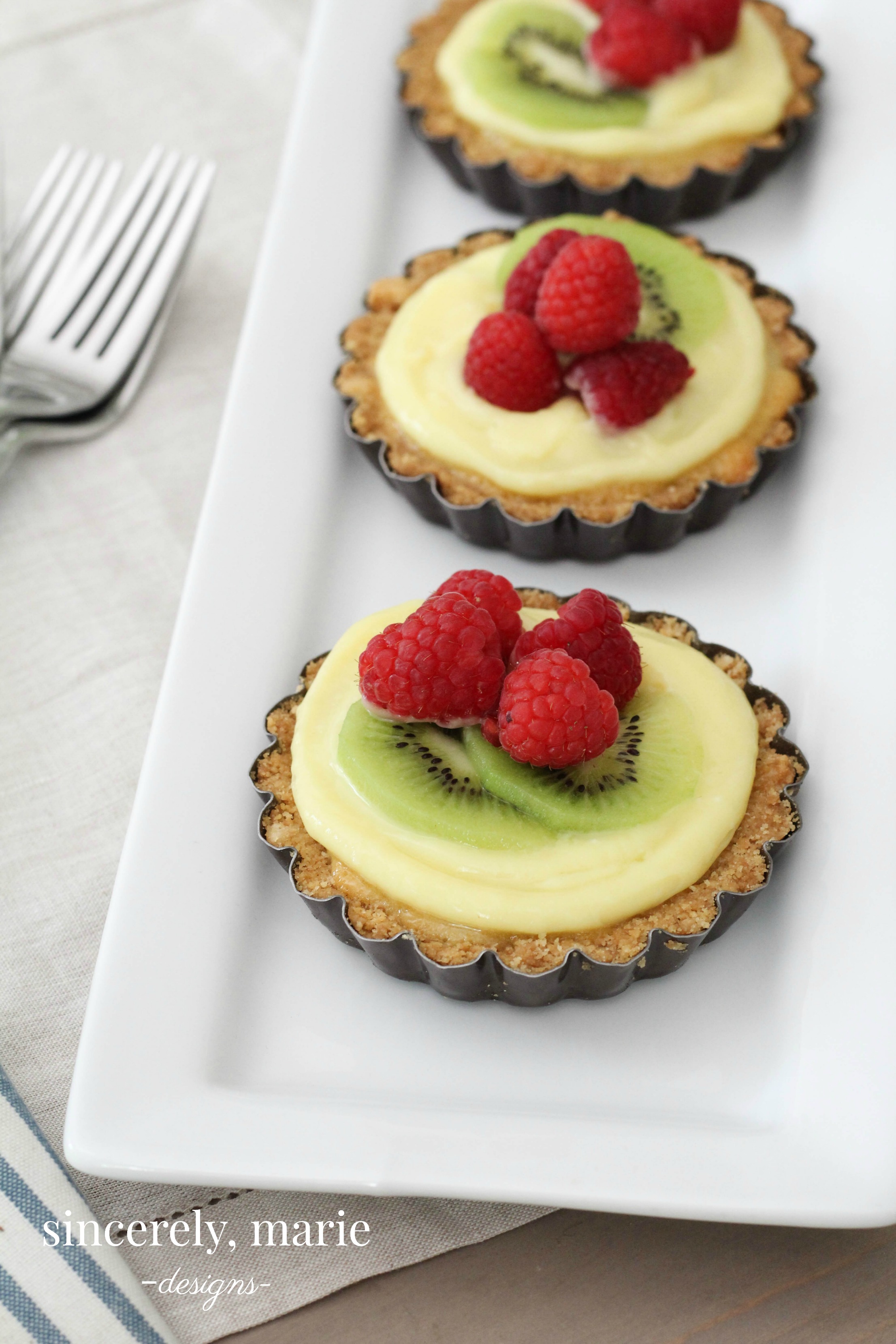 Almond Tarts with Homemade Lemon Curd - Sincerely, Marie Designs