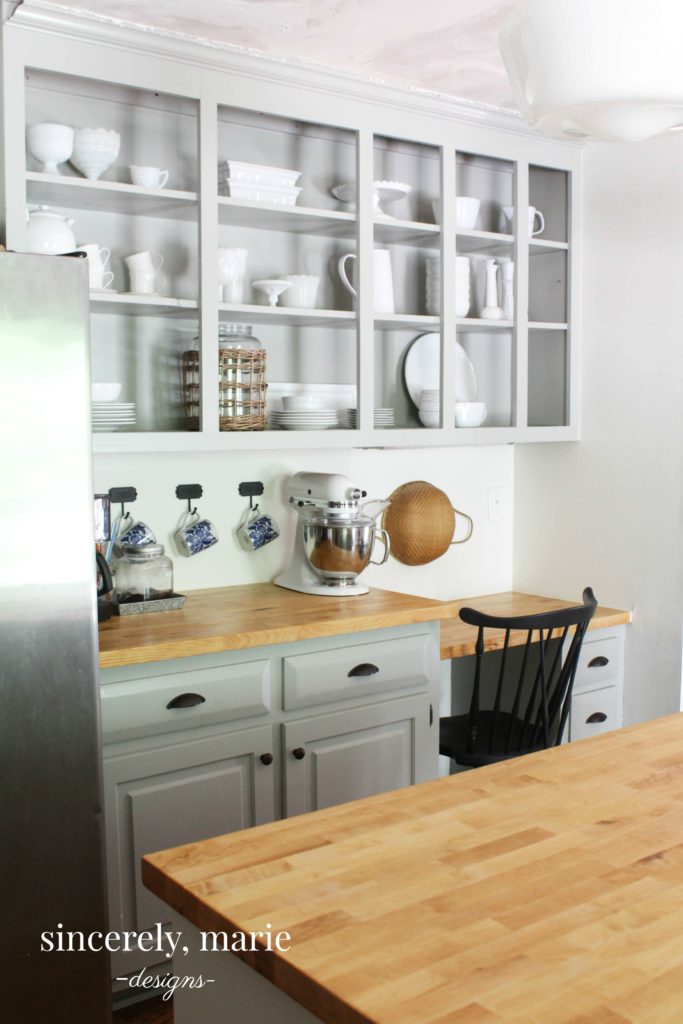 Kitchen Cabinets Vs Opening Shelving, Open Shelving Dining Room