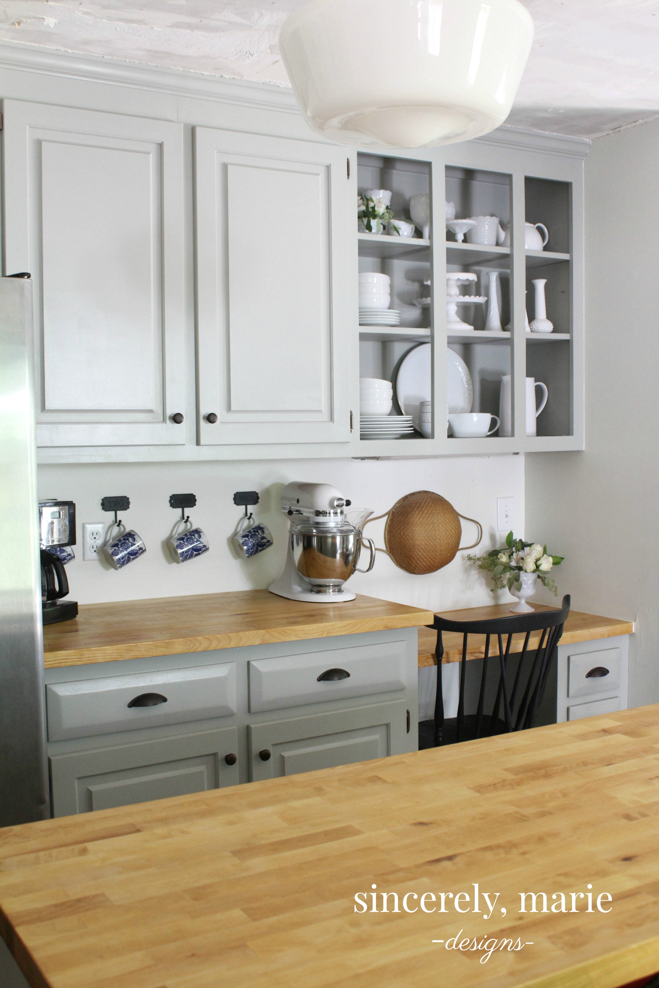 Kitchen vs. Open Shelving Sincerely, Marie Designs