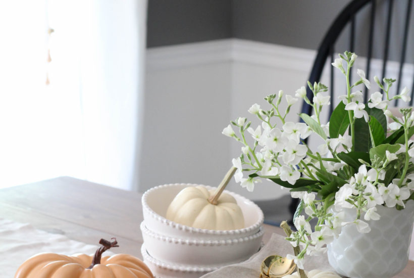 A Simple & Elegant Fall Vignette
