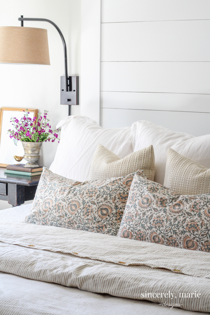 DIY Farmhouse Planked Headboard Sincerely, Marie Designs