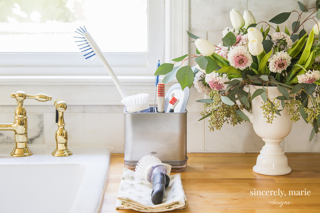 https://sincerelymariedesigns.com/wp-content/uploads/2019/03/Spring-Cleaning-with-OXO-Printable-Spring-Cleaning-Check-List-1-8-1-1024x683.jpg