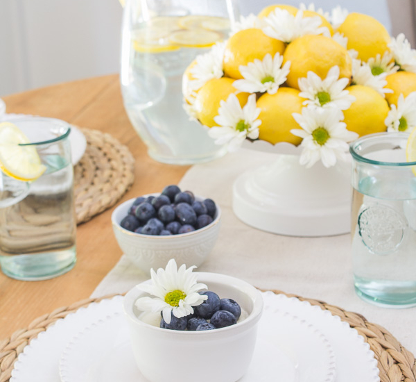Lemon Centerpiece for Summer
