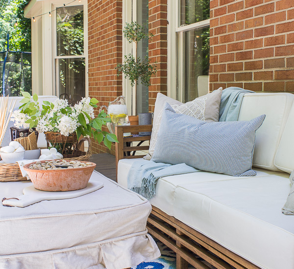 Essentials For Outdoor Entertaining