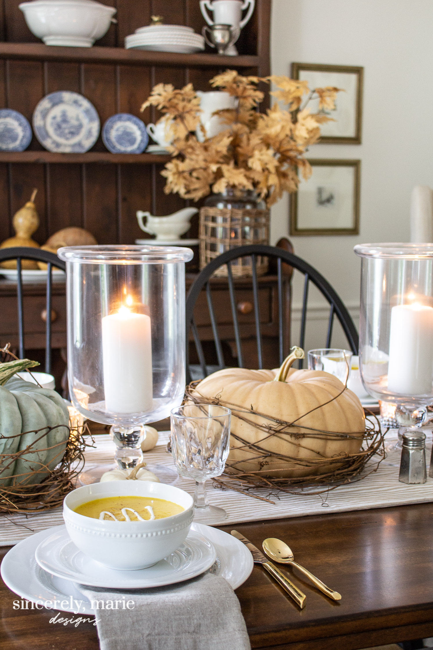 Nesting Pumpkin Tablescape For Fall - Sincerely, Marie Designs