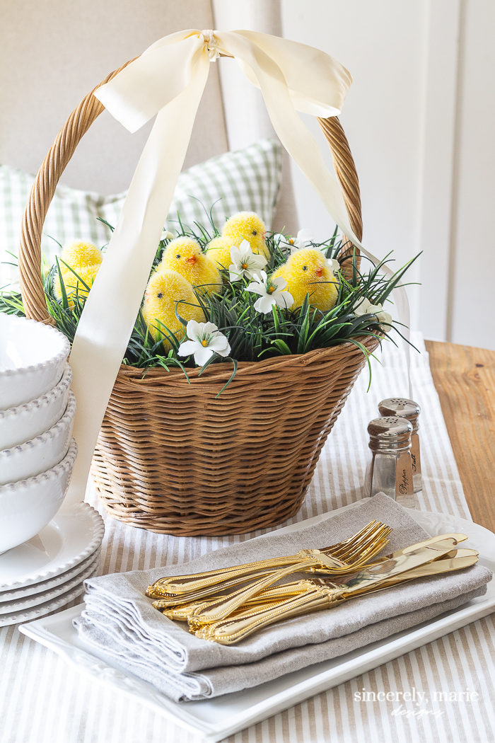 Easter Traditions: How to Grow Easter Basket Grass
