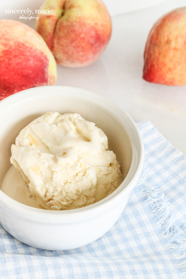 Homemade Creamy Peach Ice Cream Sincerely, Marie Designs