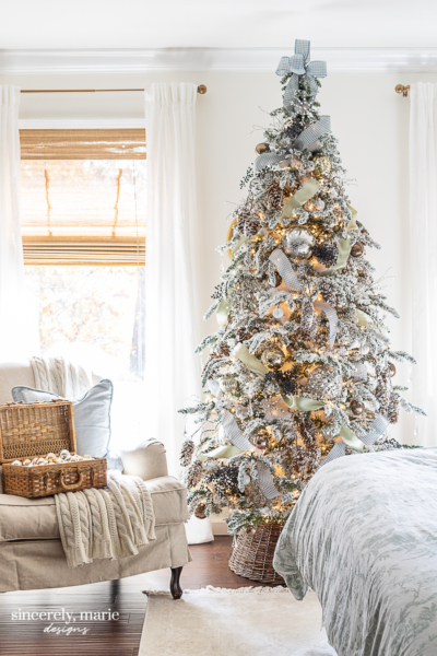 Our Snowy Bedroom Christmas Tree - Sincerely, Marie Designs