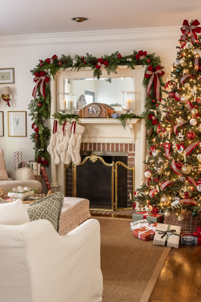 Christmas Home Tour 2022- Living Room - Sincerely, Marie Designs